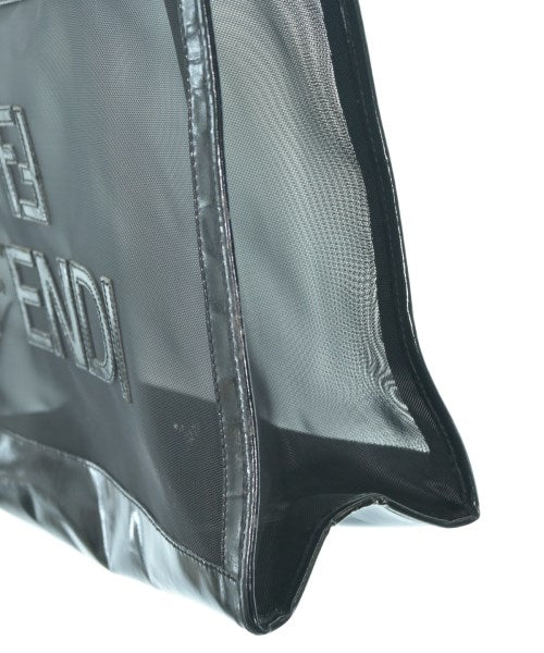 FENDI กระเป๋าสะพาย