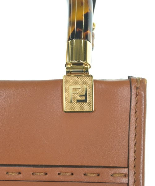 FENDI กระเป๋าสะพาย
