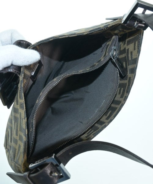 FENDI กระเป๋าสะพาย