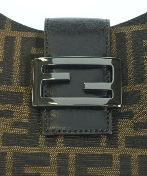 FENDI กระเป๋าสะพาย