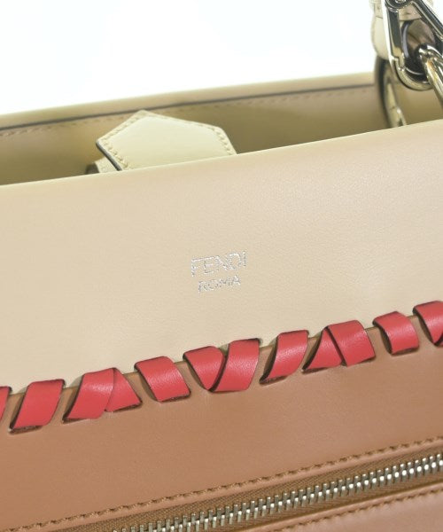 FENDI กระเป๋าถือ