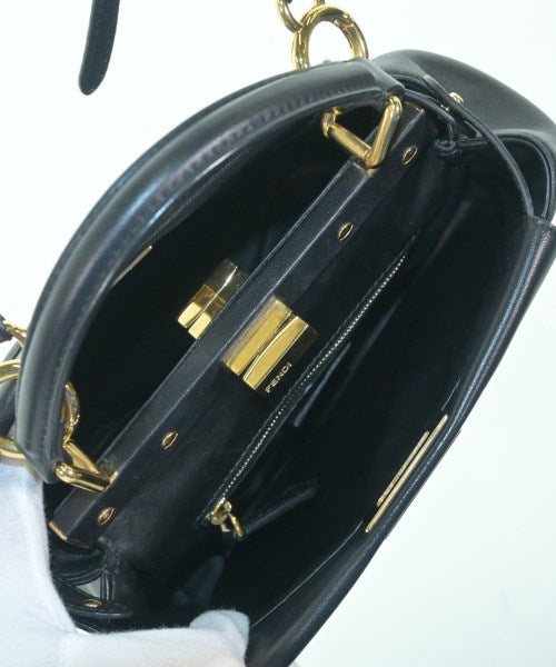 FENDI กระเป๋าสะพาย