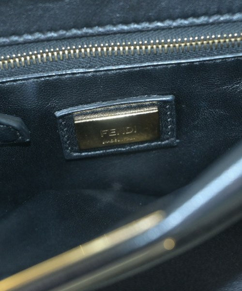 FENDI กระเป๋าสะพาย