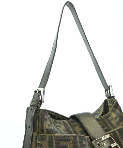FENDI กระเป๋าสะพาย