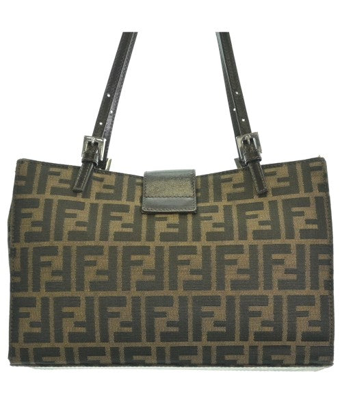 FENDI กระเป๋าถือขนาดใหญ่