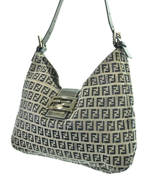FENDI กระเป๋าสะพาย