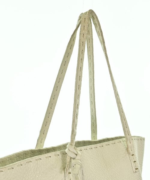 FENDI กระเป๋าถือ