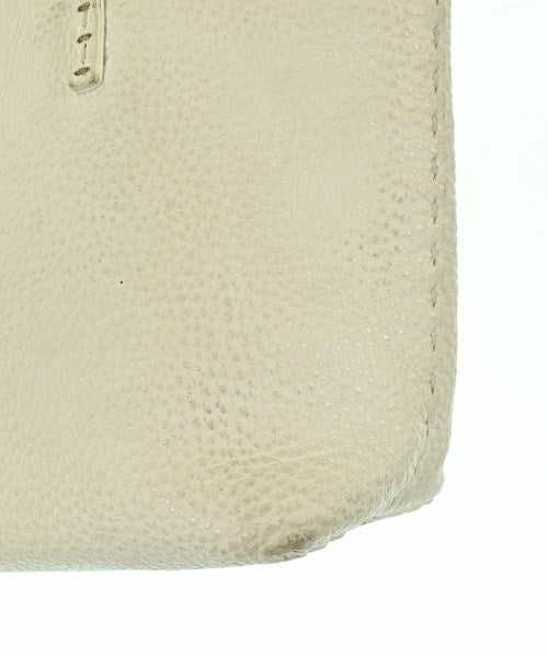 FENDI กระเป๋าถือ