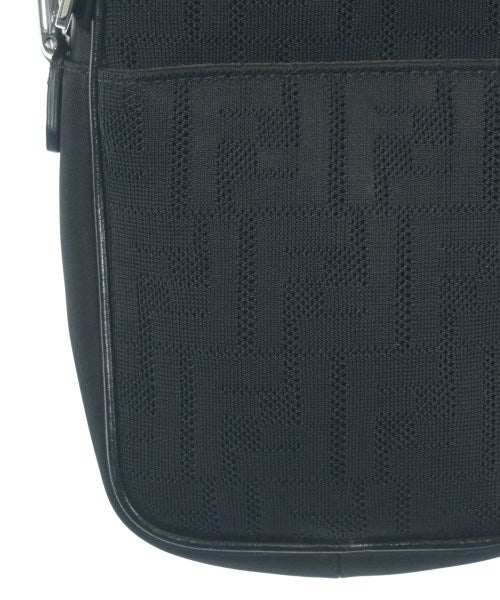 FENDI กระเป๋าสะพาย