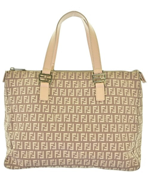 FENDI กระเป๋าถือขนาดใหญ่