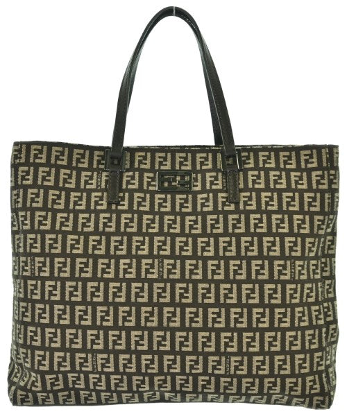 FENDI กระเป๋าถือขนาดใหญ่