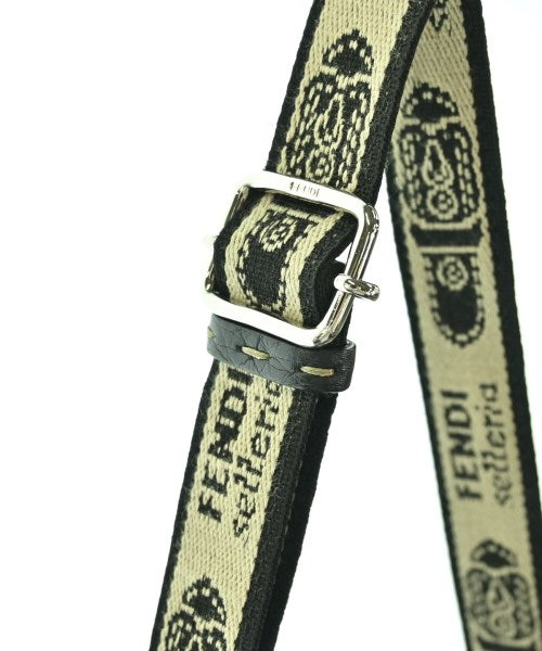 FENDI กระเป๋าสะพาย