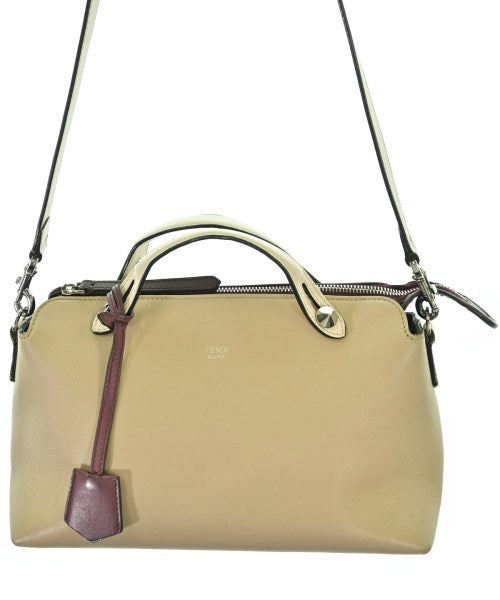 FENDI กระเป๋าถือ