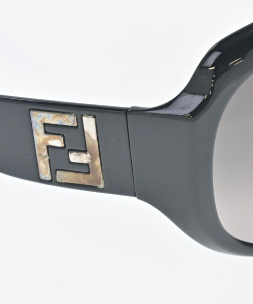 FENDI แว่นกันแดด