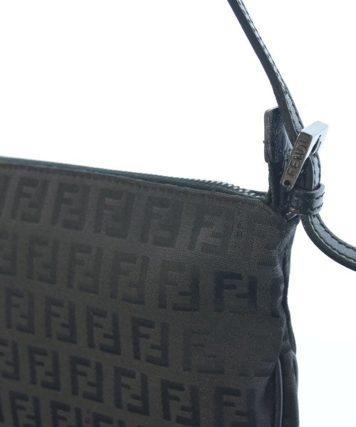 FENDI กระเป๋าสะพาย
