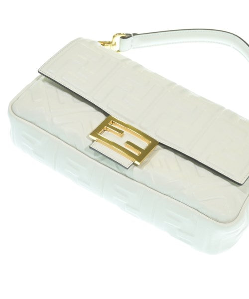 FENDI กระเป๋าสะพาย