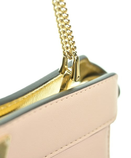 FENDI กระเป๋าสะพาย