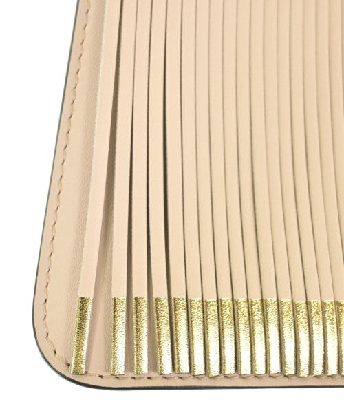 FENDI กระเป๋าสะพาย