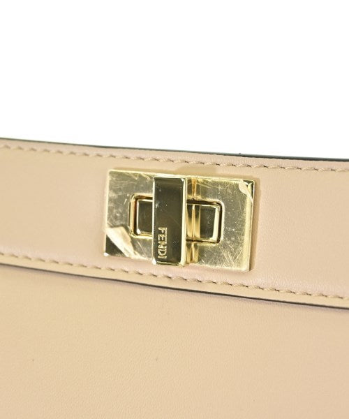 FENDI กระเป๋าสะพาย