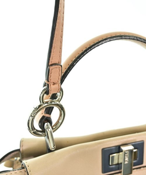 FENDI กระเป๋าสะพาย