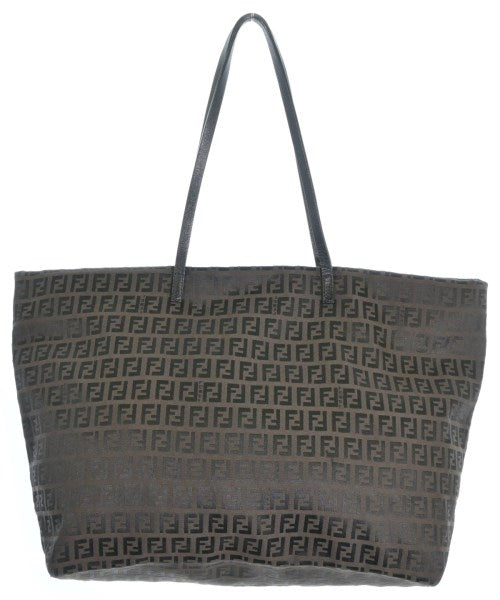 FENDI กระเป๋าถือขนาดใหญ่