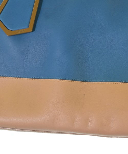 FENDI กระเป๋าถือ