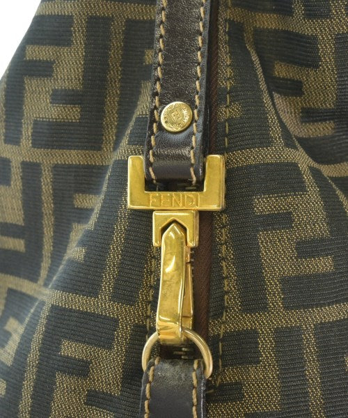 FENDI กระเป๋าถือ