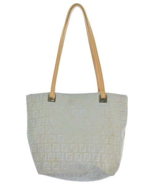 FENDI กระเป๋าถือขนาดใหญ่