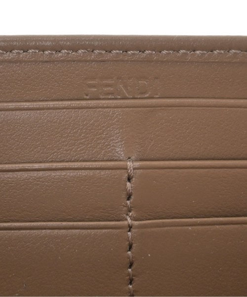 FENDI กระเป๋าสตางค์/กระเป๋าใส่เหรียญ