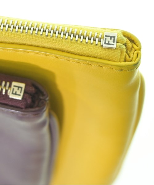 FENDI กระเป๋าถือ