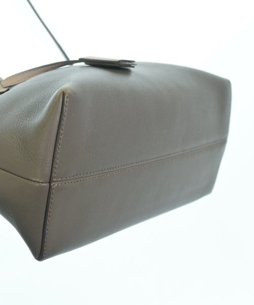 FENDI กระเป๋าถือ