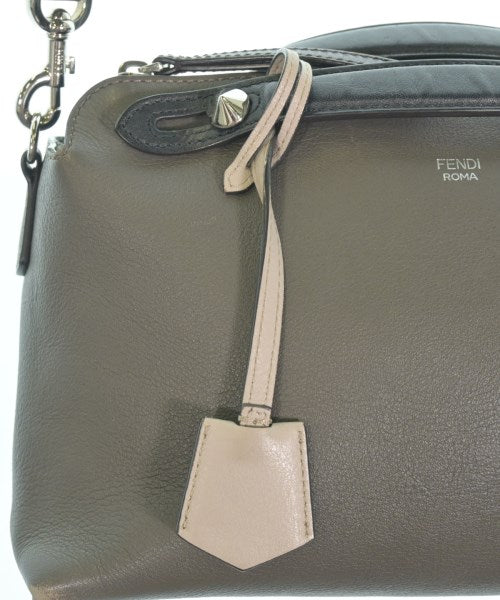 FENDI กระเป๋าถือ