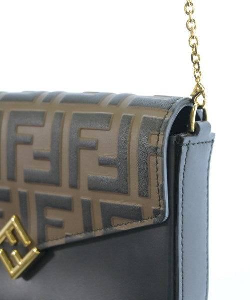 FENDI กระเป๋าสะพาย