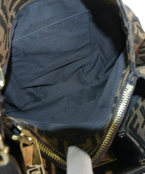 FENDI กระเป๋าถือ
