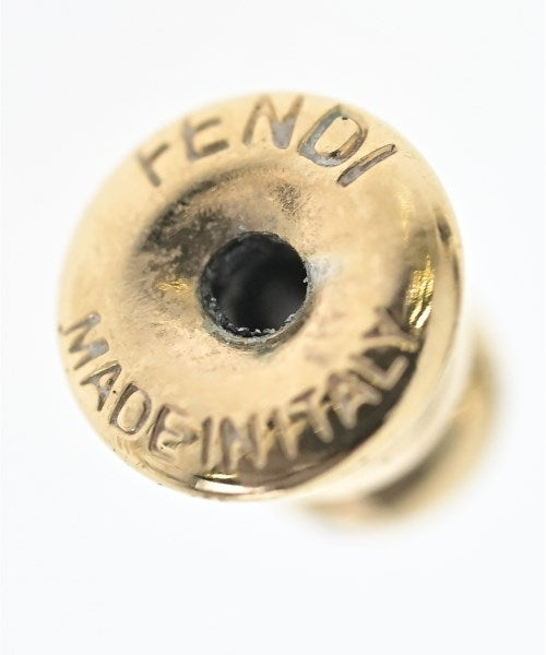 FENDI เจาะ