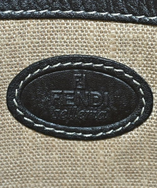 FENDI กระเป๋าสะพาย