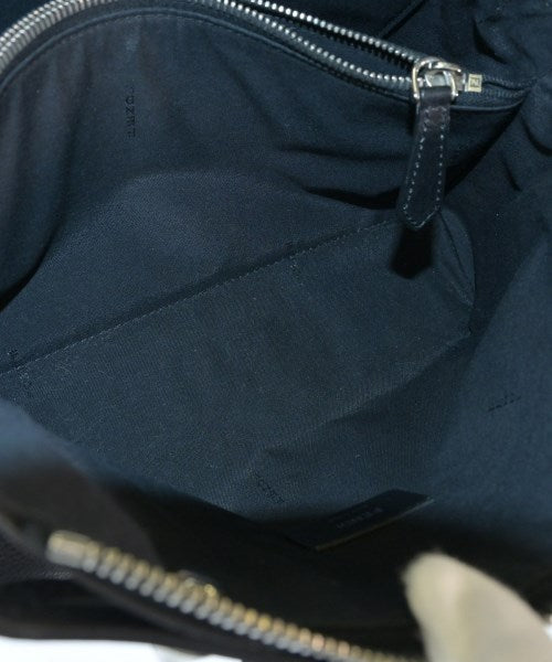 FENDI กระเป๋าถือ