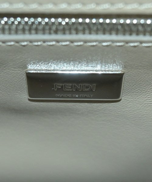 FENDI กระเป๋าถือ