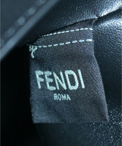 FENDI กระเป๋าถือขนาดใหญ่