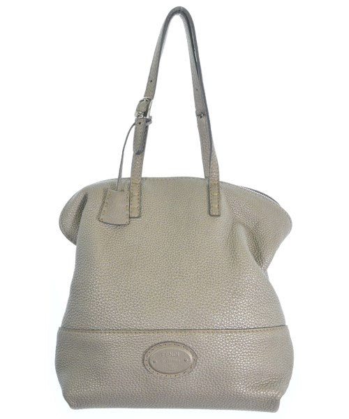 FENDI กระเป๋าถือขนาดใหญ่