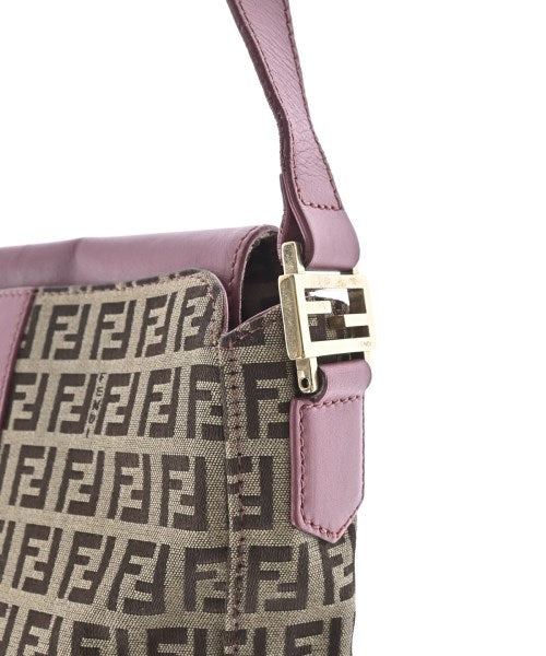 FENDI กระเป๋าสะพาย