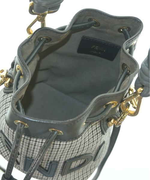 FENDI กระเป๋าสะพาย