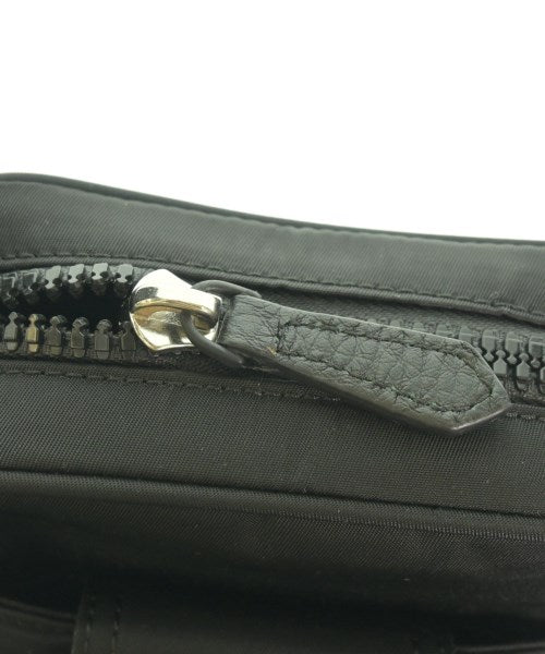 FENDI กระเป๋าสะพาย