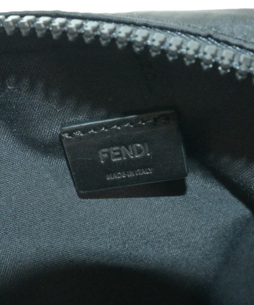 FENDI กระเป๋าสะพาย
