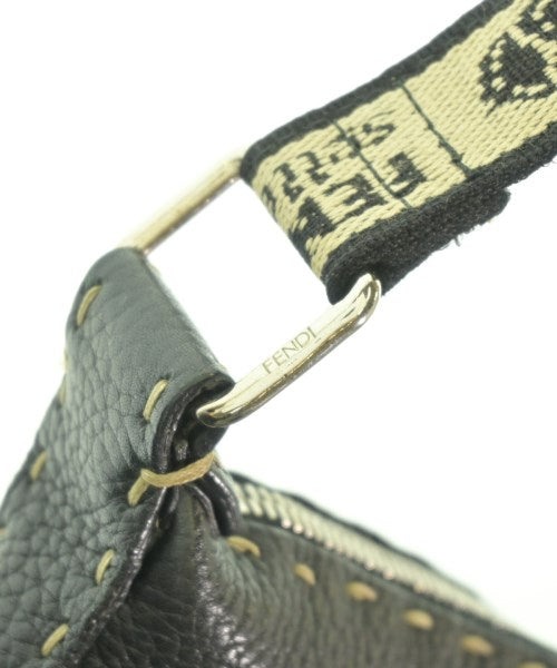 FENDI กระเป๋าสะพาย