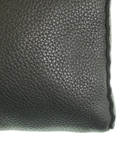 FENDI กระเป๋าสะพาย