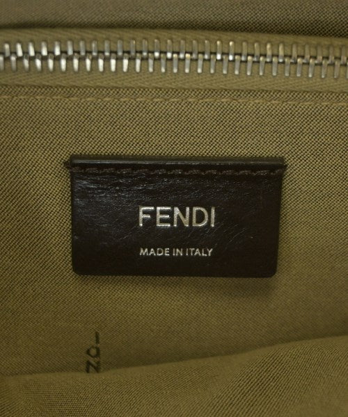 FENDI กระเป๋าสะพาย