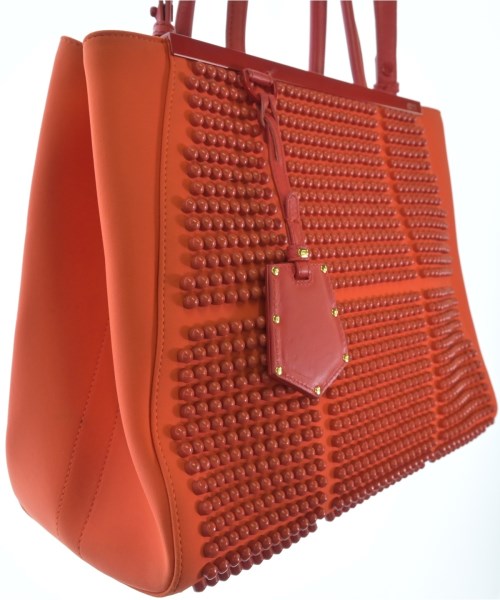 FENDI กระเป๋าถือขนาดใหญ่