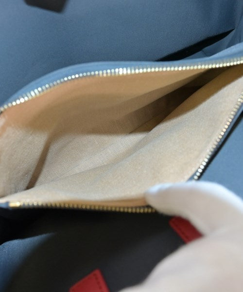 FENDI กระเป๋าถือขนาดใหญ่