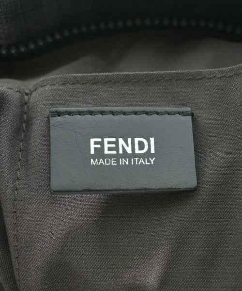 FENDI กระเป๋าสะพาย